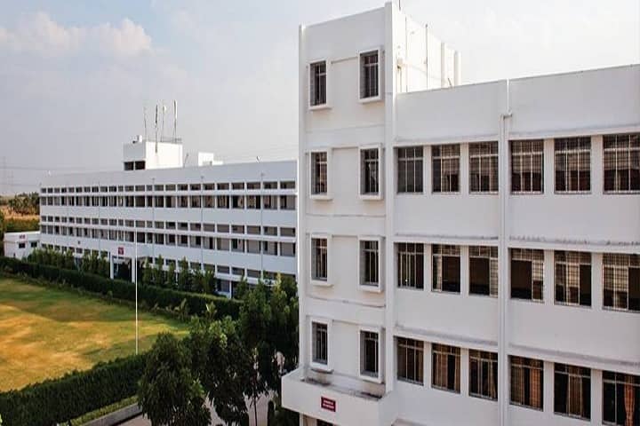 Sinhgad School of Business Studies campus in Pune, Maharashtra, India — photo 2