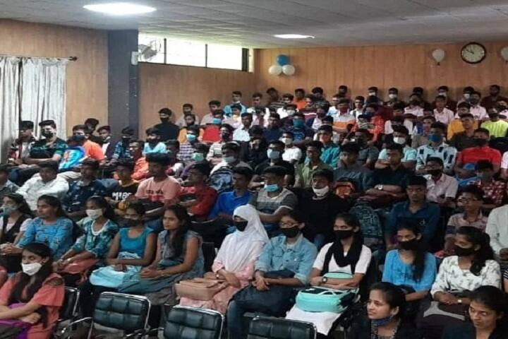 Jain Polytechnic campus in Belgaum, Karnataka, India — photo 4