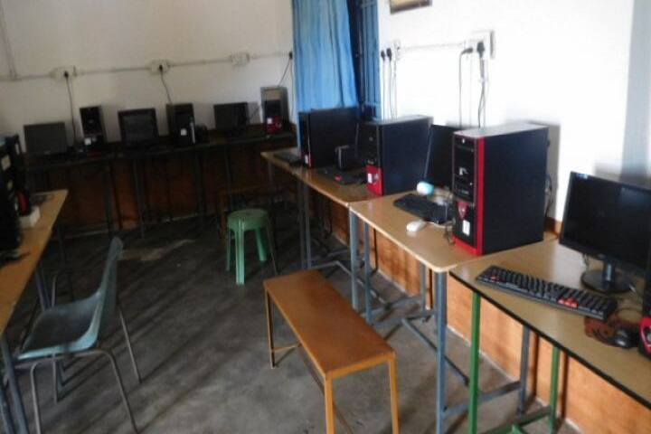 Shiksha Snatak Mahavidyalaya campus in Raipur, Chhattisgarh, India — photo 4