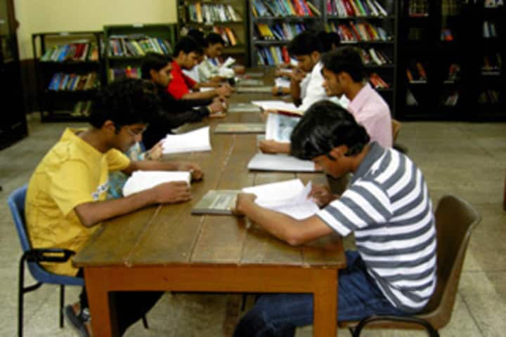 Nopany Institute of Management Studies campus in Kolkata, West Bengal, India — photo 4