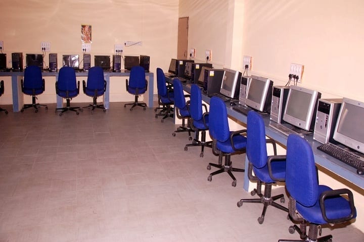 Indore Women's Polytechnic College campus in Indore, Madhya Pradesh, India — photo 2