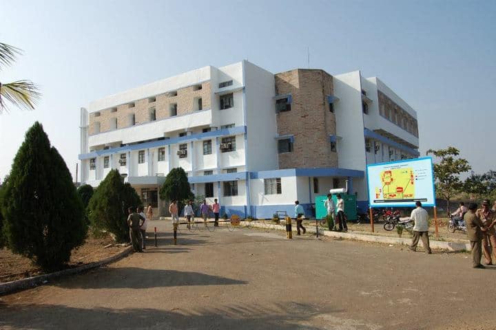 Terna Public Charitable Trust's College of Engineering campus in Osmanabad, Maharashtra, India — photo 1