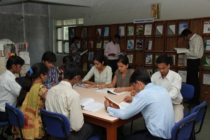 SK Patel Institute of Management and Computer Studies campus in Gandhinagar, Gujarat, India — photo 4