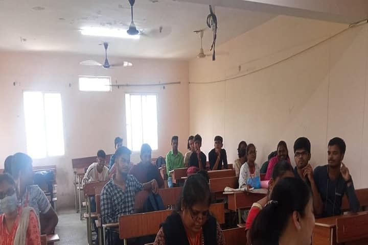 Avanthi Degree and PG Colleges campus in Hyderabad, Telangana, India — photo 2