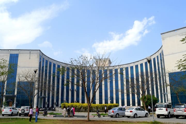 School of Management Studies campus in Patiala, Punjab, India — photo 1