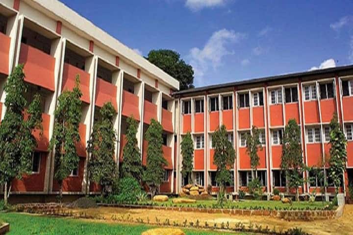 School of Management Studies campus in Ernakulam, Kerala, India — photo 1