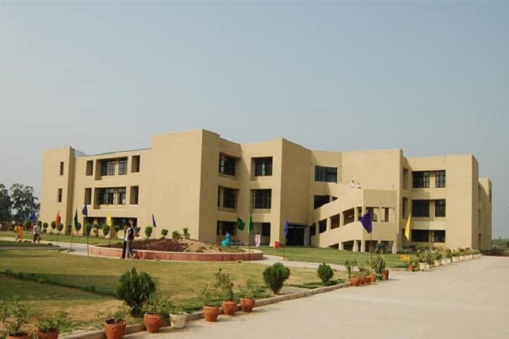 Sat Priya School of Management campus in Rohtak, Haryana, India — photo 1