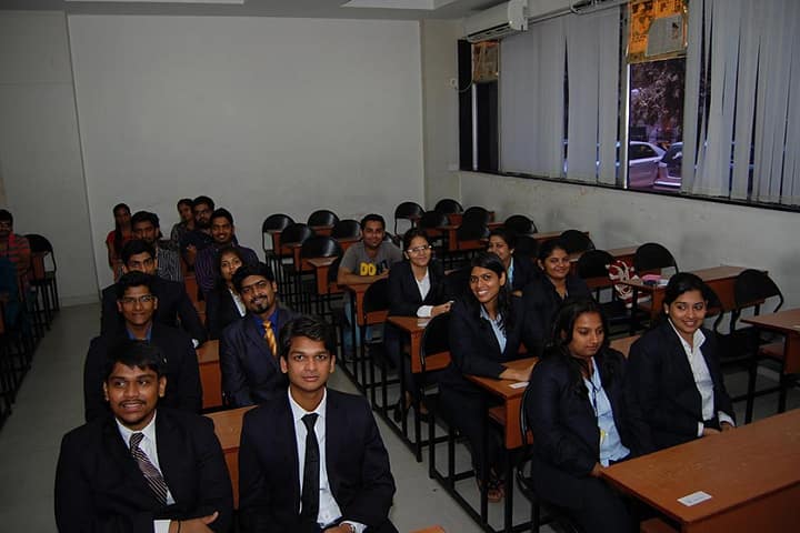 Sasmira's Institute of Management Studies and Research campus in Mumbai, Maharashtra, India — photo 3