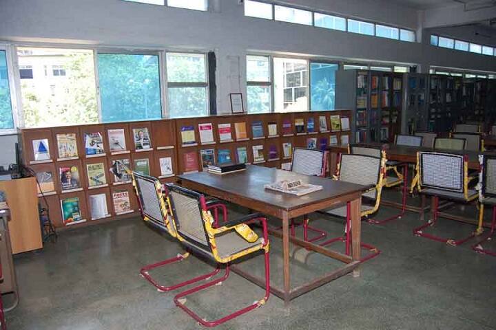 Sasmira's Institute of Management Studies and Research campus in Mumbai, Maharashtra, India — photo 4