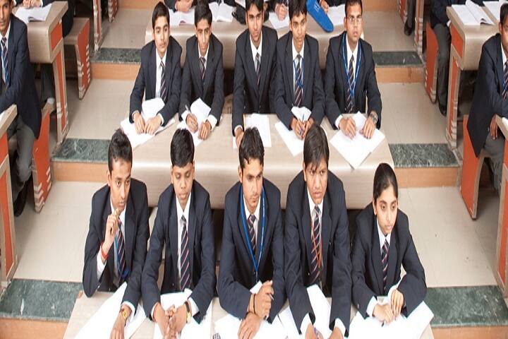 Shri Siddhi Vinayak Institute of Management campus in Bareilly, Uttar Pradesh, India — photo 2