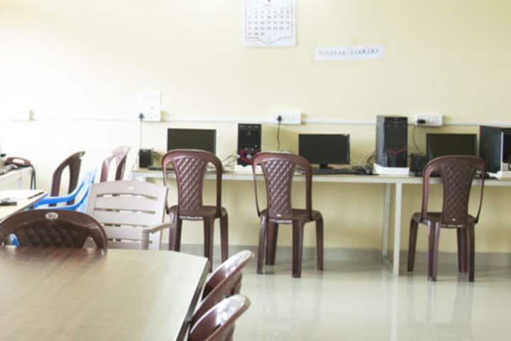 PN Panicker Souhruda Ayurveda Medical College campus in Kasaragod, Kerala, India — photo 4