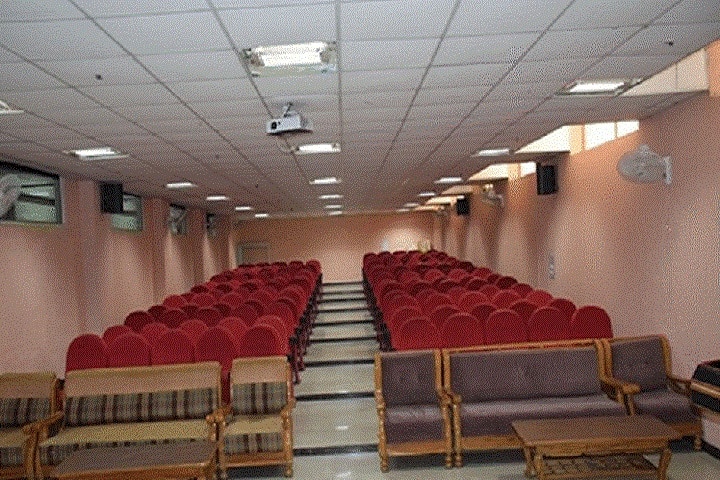 IIMT College of Pharmacy campus in Greater Noida, Uttar Pradesh, India — photo 2