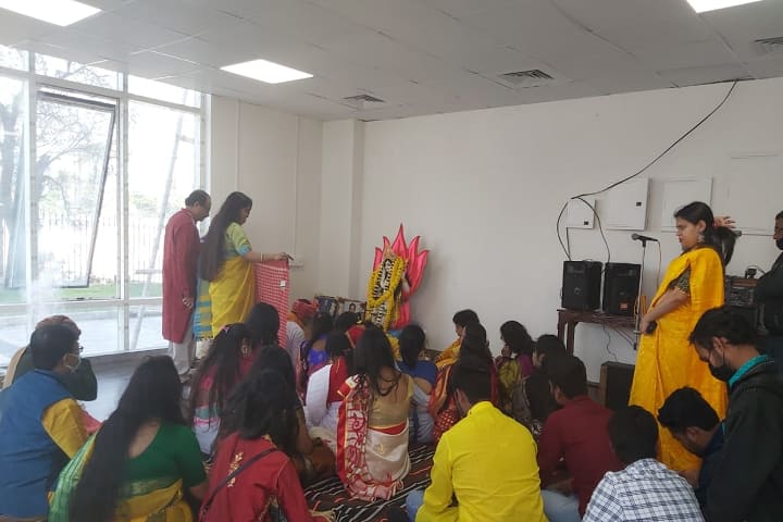 Dr KR Adhikary College of Optometry and Paramedical Technology campus in Kolkata, West Bengal, India — photo 5