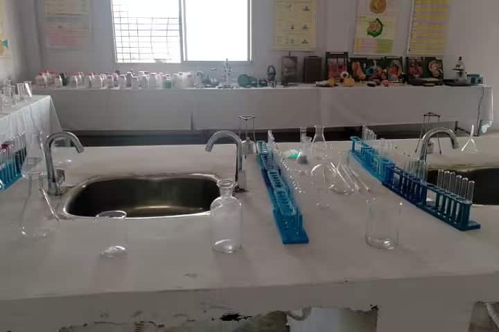 Shree Chandrabhan Singh Mahavidyalaya campus in Mahoba, Uttar Pradesh, India — photo 3