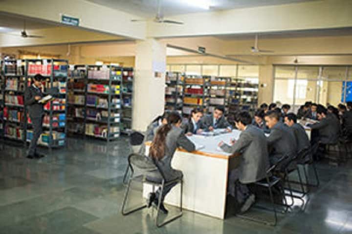 SGIT School of Management campus in Ghaziabad, Uttar Pradesh, India — photo 3