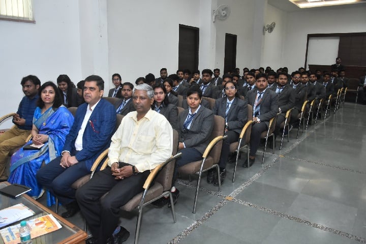 SGIT School of Management campus in Ghaziabad, Uttar Pradesh, India — photo 5