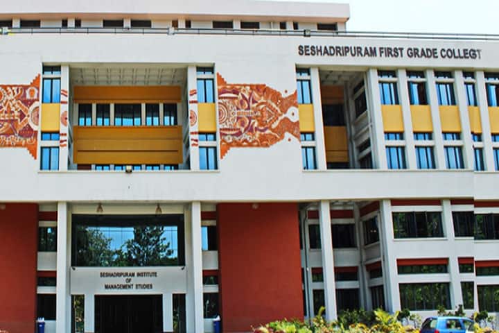 Seshadripuram Institute of Management Studies campus in Bangalore, Karnataka, India — photo 1