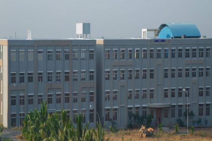 Hindusthan Polytechnic College campus in Coimbatore, Tamil Nadu, India — photo 1