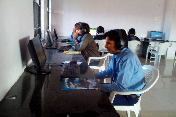Narandas Jethalal Sonecha Management and Technical Institute campus in Veraval, Gujarat, India — photo 4