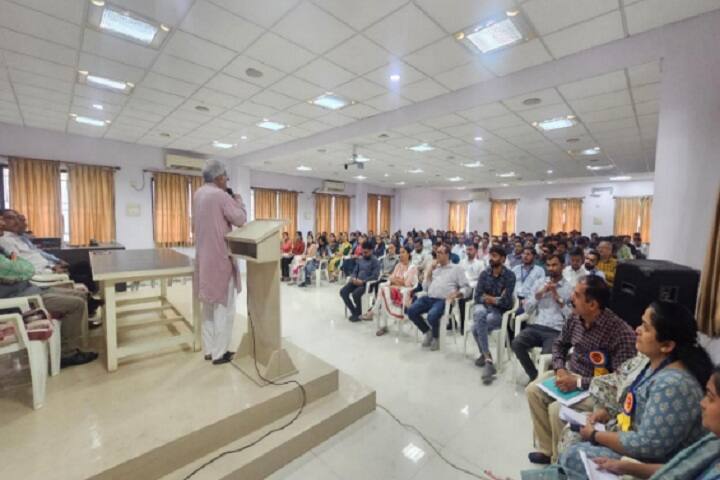 Narandas Jethalal Sonecha Management and Technical Institute campus in Veraval, Gujarat, India — photo 6