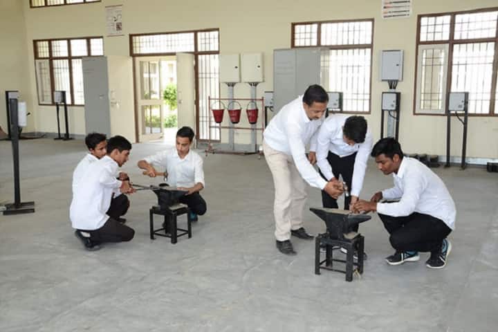 Government Polytechnic campus in Kaithal, Haryana, India — photo 4