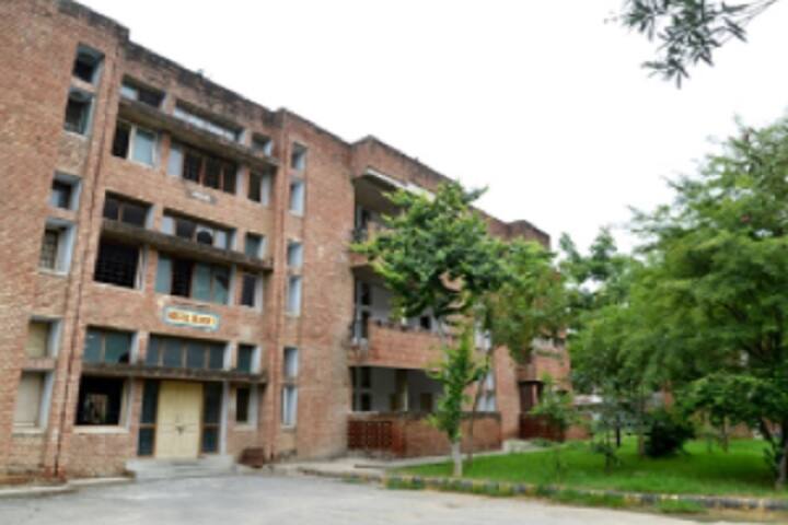 Baba Kheta Nath Government Polytechnic campus in Mahendragarh, Haryana, India — photo 4