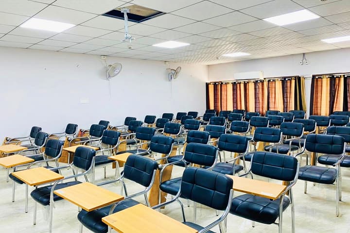 Baba Kheta Nath Government Polytechnic campus in Mahendragarh, Haryana, India — photo 6