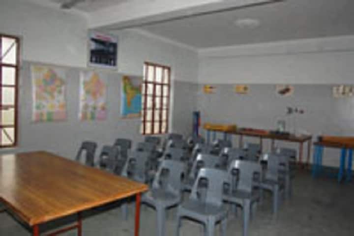 Saraswati Shikshan Sadan PG College campus in Sri Ganganagar, Rajasthan, India — photo 4