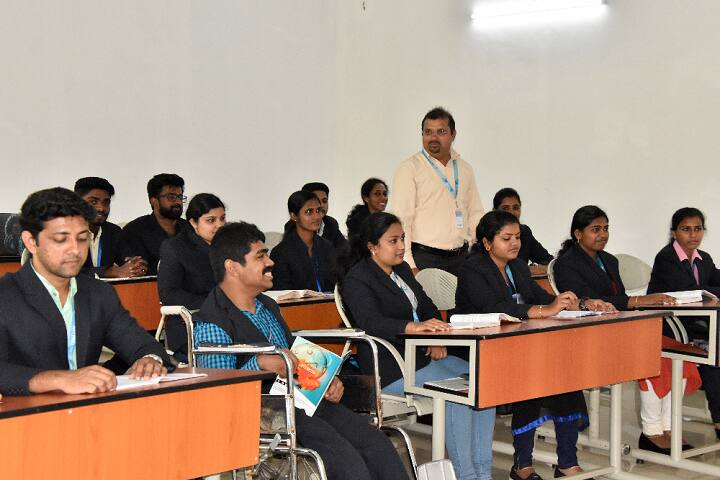 Santhigiri Institute of Management campus in Vazhithala, Kerala, India — photo 3