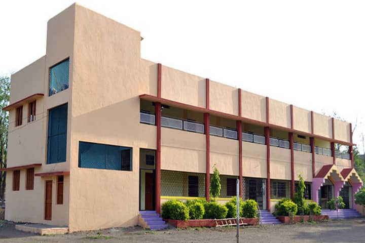 The Bodwad Sarvjanik Co-Op Education Society Ltd Arts Commerce and Science College campus in Jalgaon, Maharashtra, India — photo 1