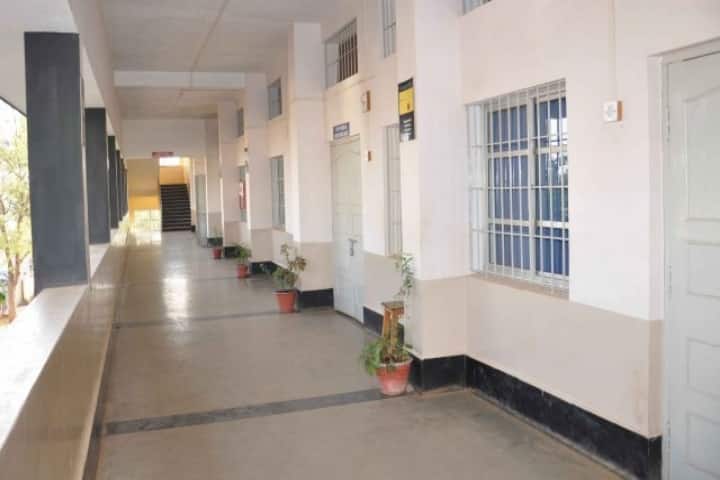 Sanmati Shikshan Sahakari Samiti's College of Business Administration campus in Nehru Nagar, Karnataka, India — photo 1