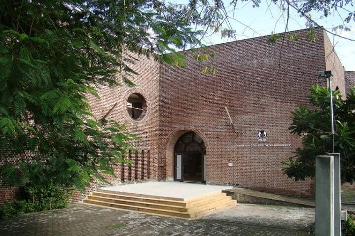 Narmada College of Management campus in Bharuch, Gujarat, India — photo 2
