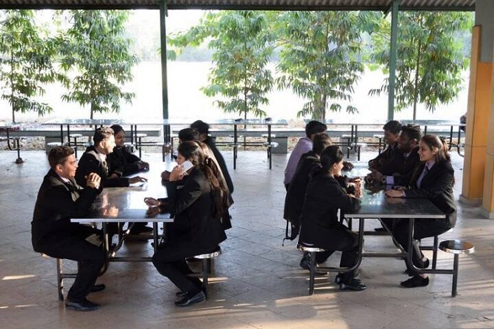 Narmada College of Management campus in Bharuch, Gujarat, India — photo 4