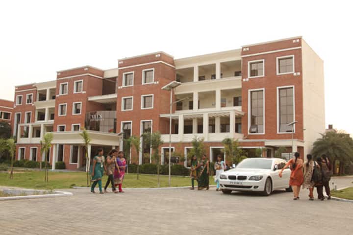 Vel's School of Hotel and Catering Management campus in Chennai, Tamil Nadu, India — photo 1