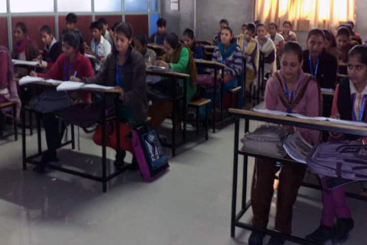 Nootan College of Nursing campus in Visnagar, Gujarat, India — photo 2