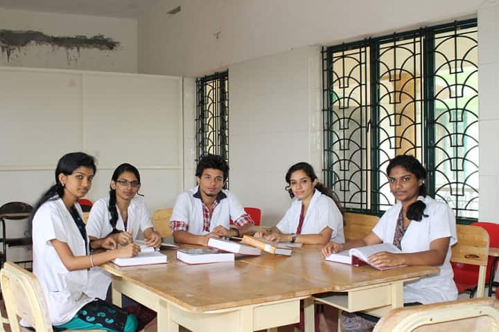 Ahalia Ayurveda Medical College campus in Palakkad, Kerala, India — photo 5