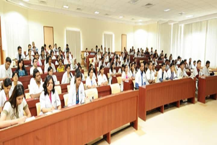 Thirumurugan Arts and Science College for Women campus in Tiruvallur, Tamil Nadu, India — photo 2