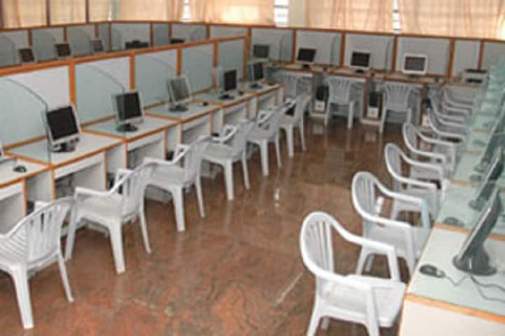 Chennai National Arts and Science College campus in Avadi, Tamil Nadu, India — photo 4