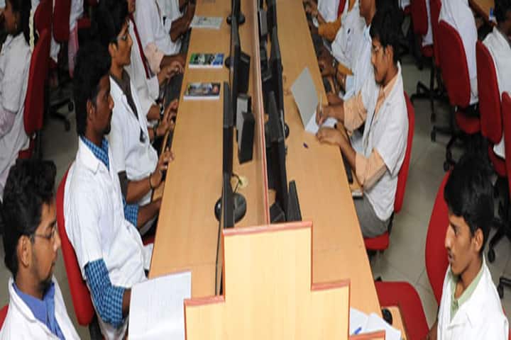 Meenakshi Ammal Arts and Science College campus in Uthiramerur, Tamil Nadu, India — photo 1