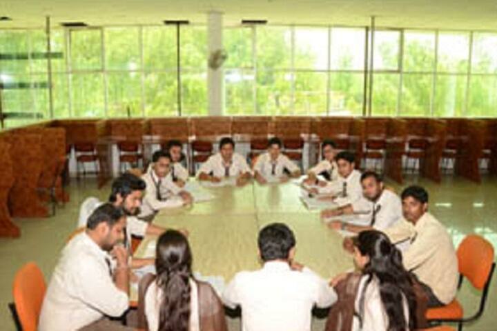 Roorkee College of Management and Computer Applications campus in Roorkee, Uttarakhand, India — photo 4