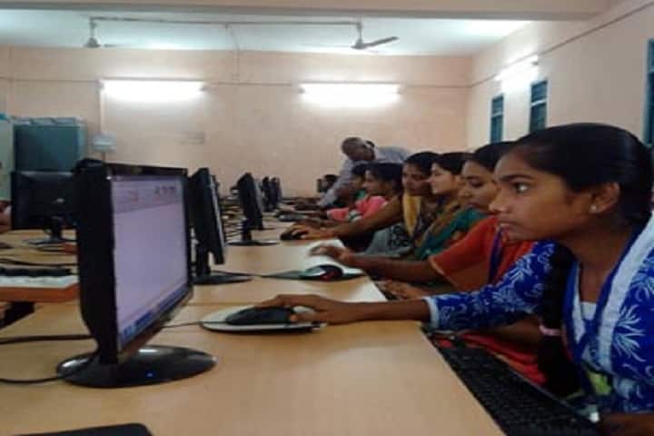 Government Mahaprabhu Vallabhacharya Post Graduate College campus in Mahasamund, Chhattisgarh, India — photo 2
