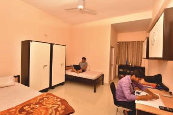 Technocrats Institute of Technology Computer Science and Engineering campus in Bhopal, Madhya Pradesh, India — photo 4