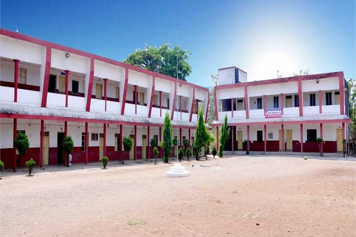 Yeshwant Mahavidyalaya campus in Wardha, Maharashtra, India — photo 1