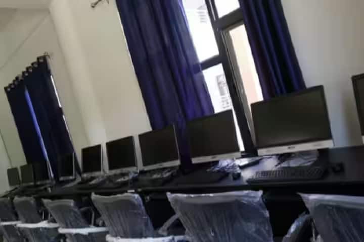 Government Degree College campus in Jammu, Jammu and Kashmir, India — photo 3