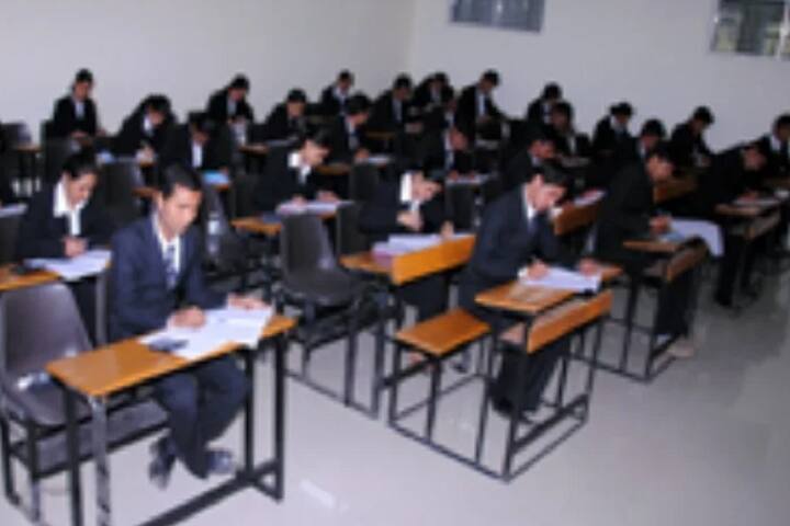 RM Dhariwal Sinhgad Management School campus in Pune, Maharashtra, India — photo 2