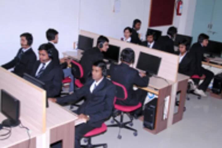 RM Dhariwal Sinhgad Management School campus in Pune, Maharashtra, India — photo 4
