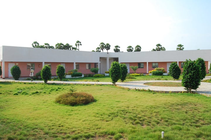 Sri Malolan College of Arts and Science campus in Madurantakam, Tamil Nadu, India — photo 1