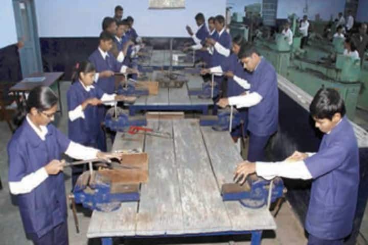 Kasireddy Narayan Reddy College of Engineering and Research campus in Rangareddy, Telangana, India — photo 3