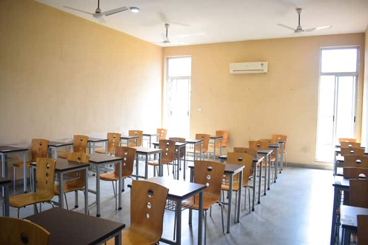 RITEE College of Management campus in Raipur, Chhattisgarh, India — photo 6