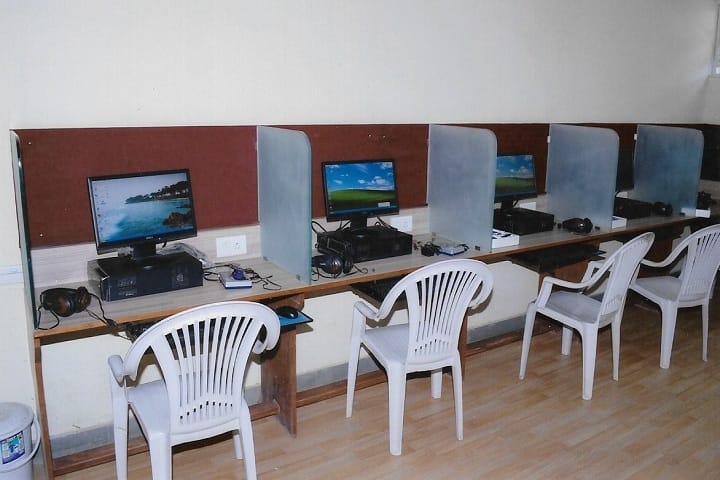 Rasiklal M Dhariwal Institute of Management campus in Pune, Maharashtra, India — photo 4